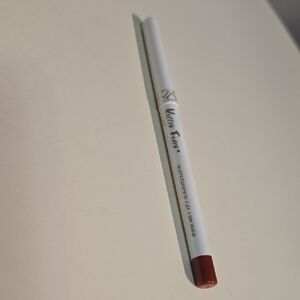 Belle Beauty Kisser Fixer Waterproof Gel Lip Liner - True Red
